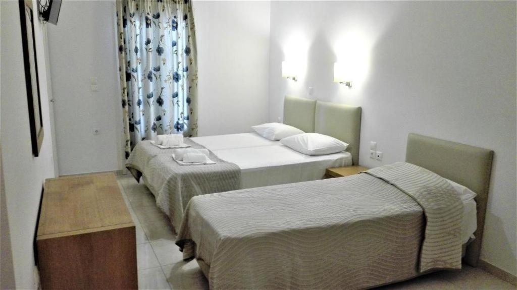 Anatoli Rooms Aegiali Exterior photo